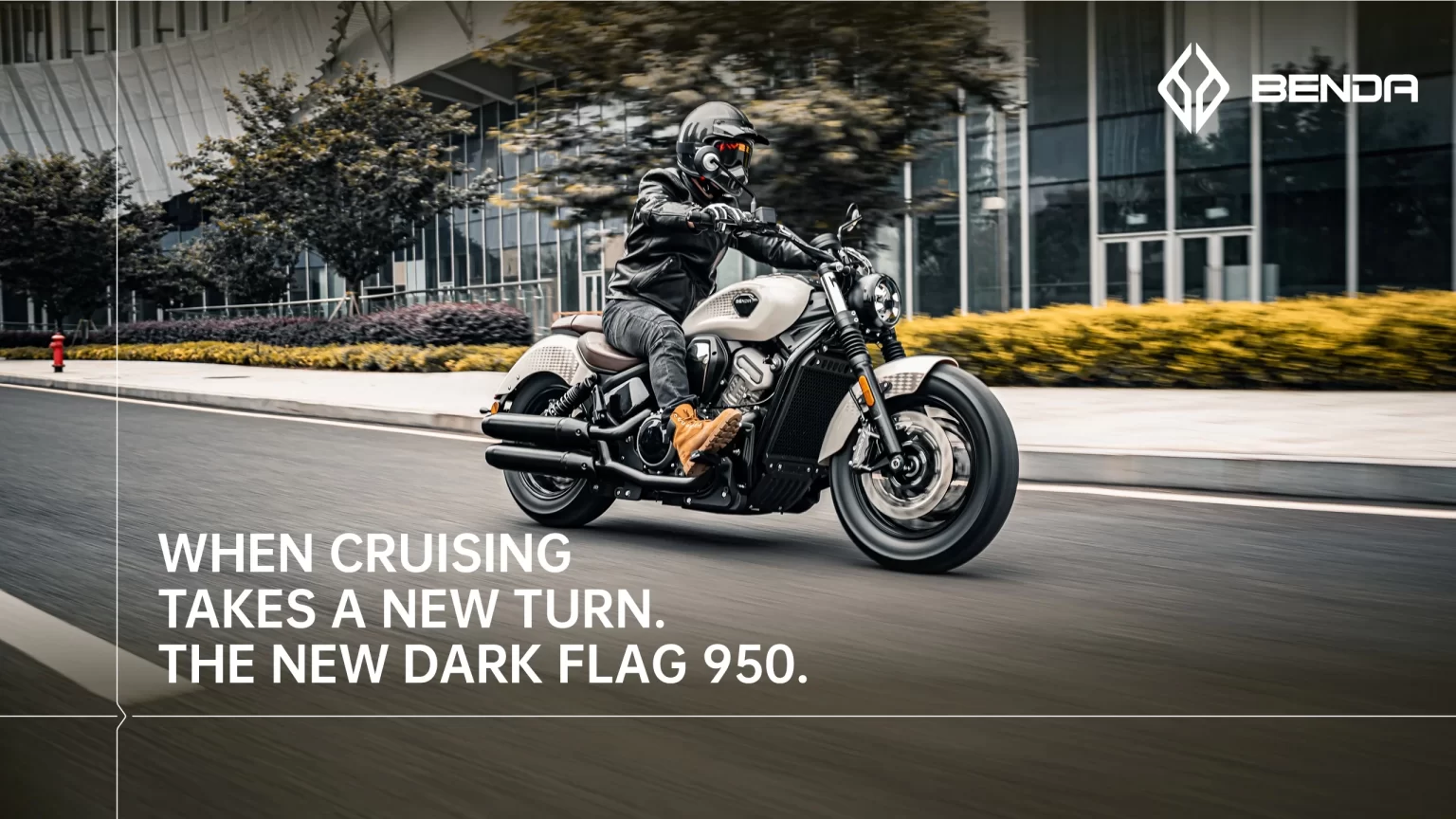 Benda Dark Flag 950 cruiser riding on a city street